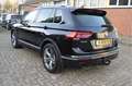 Volkswagen Tiguan 1.5 TSI R-line Comf Busn. NL-Auto / 19" / Virtual Zwart - thumbnail 2