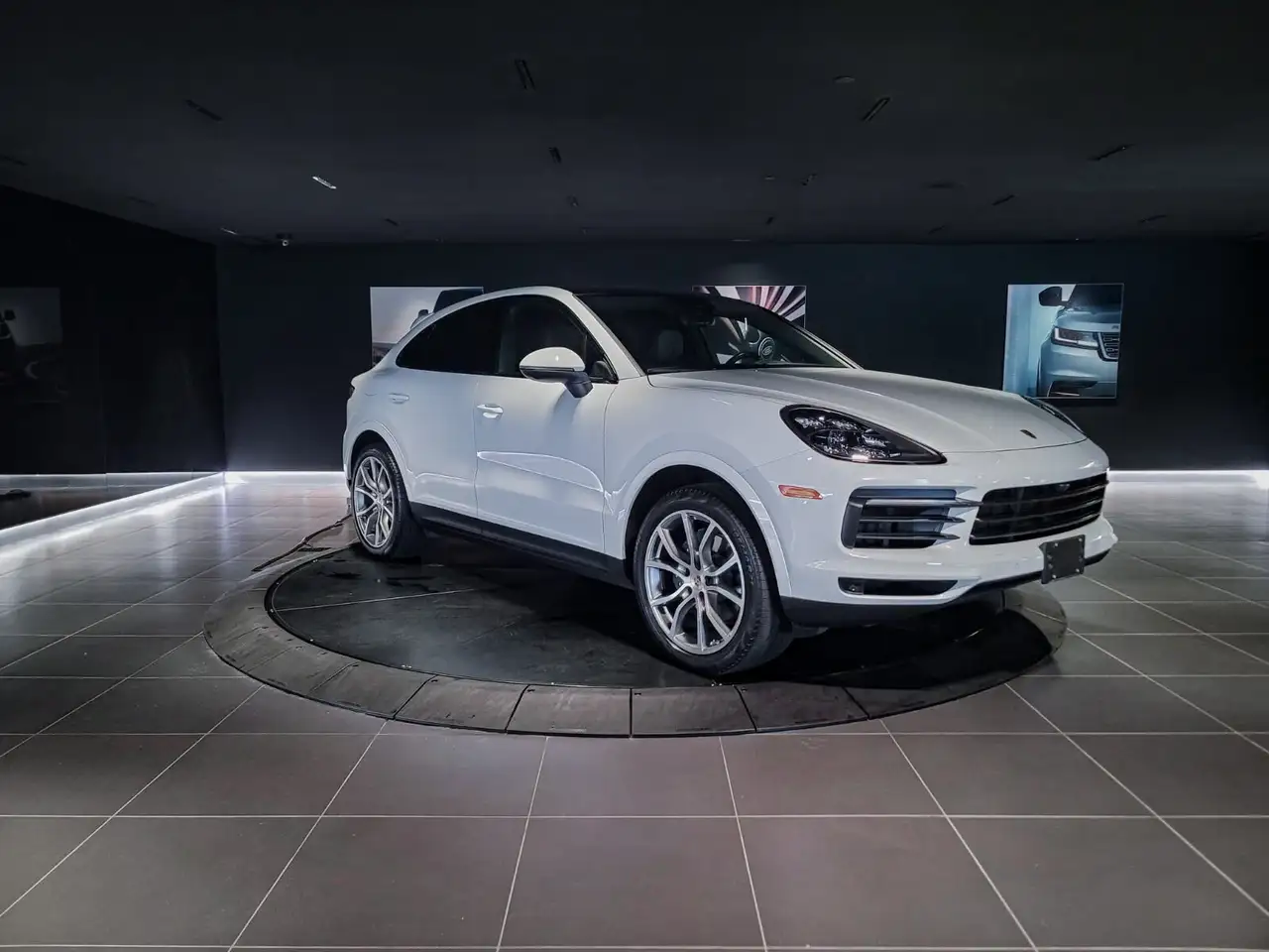 Porsche Cayenne photo Porsche Cayenne
