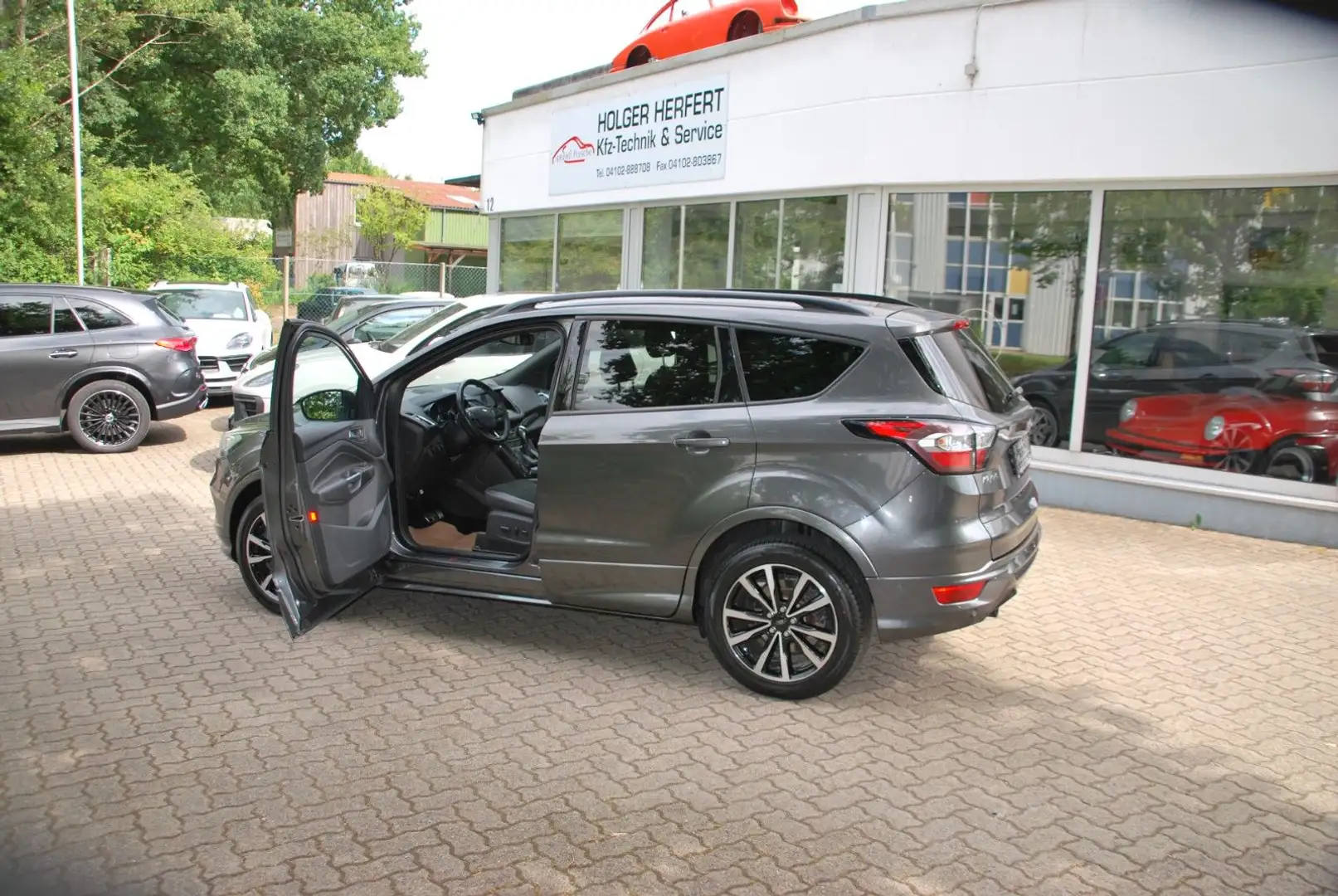 Ford Kuga ST-Line - 2