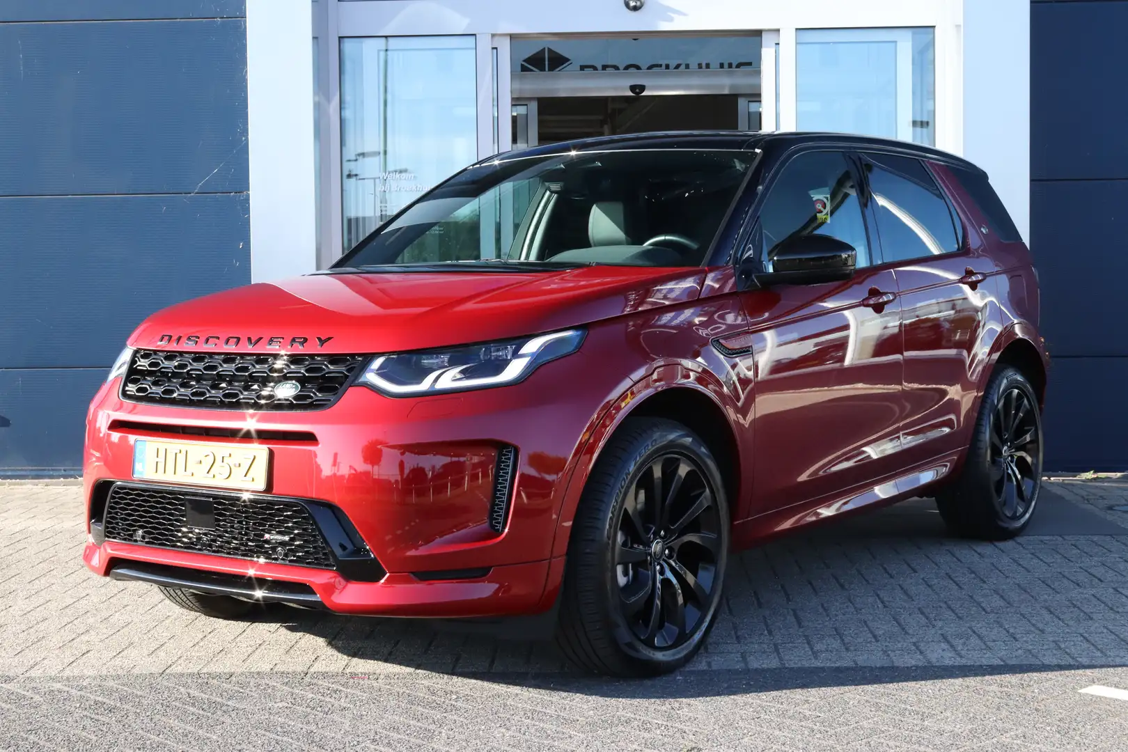Land Rover Discovery Sport P300e 1.5 R-Dynamic HSE | Adaptieve Cruise | Pano Rood - 1