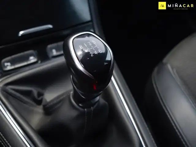 Opel Grandland view 9