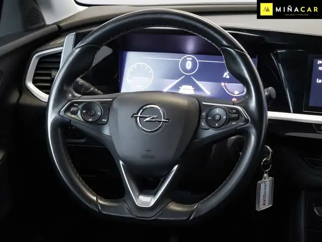 Opel Grandland view 15