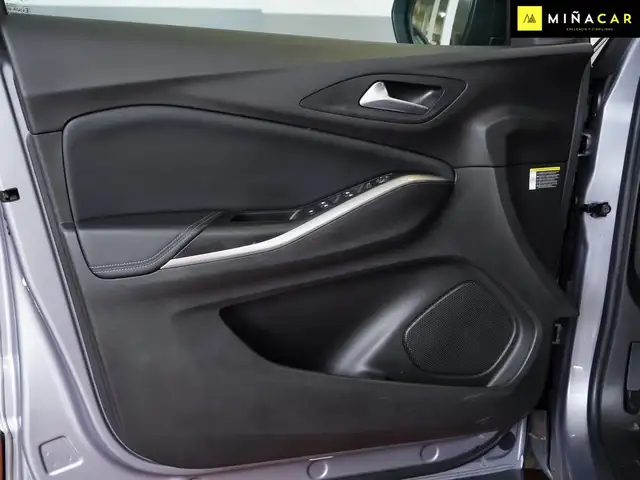 Opel Grandland view 23