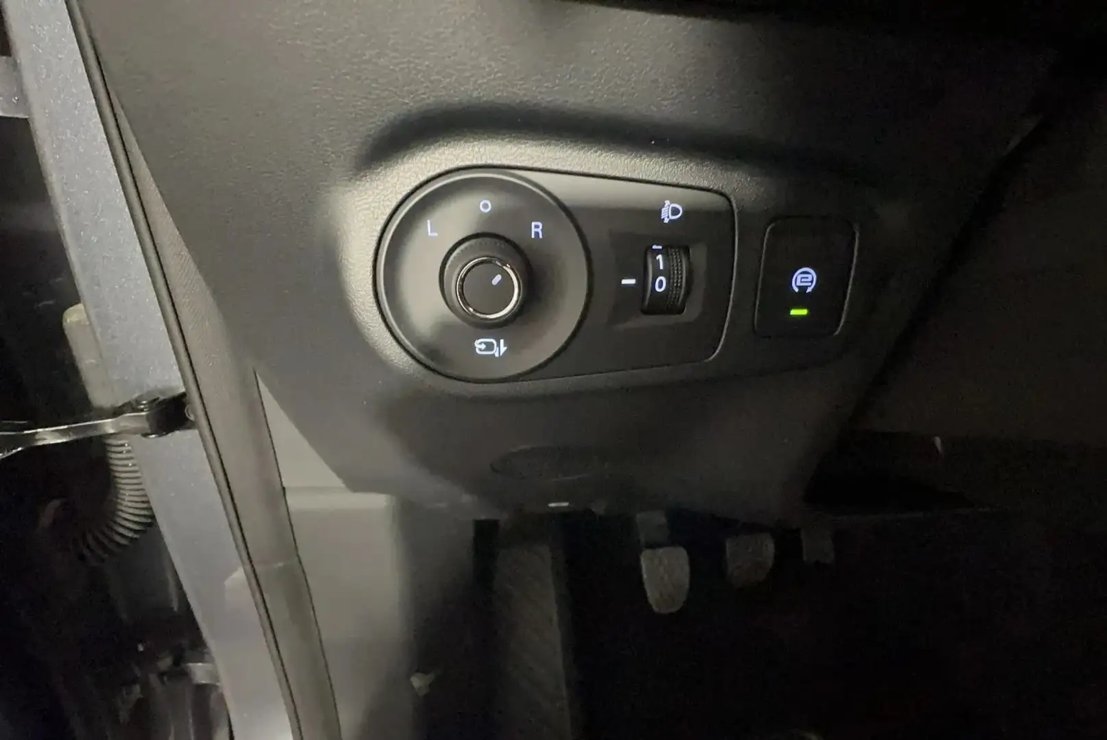 MG ZS ZS 1.5 Comfort Gris - 2