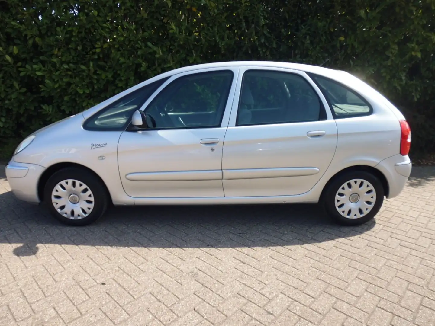 Citroen Xsara Picasso 1.6 16v Image CRUISE PDC TREKHAAK ECC Gris - 2