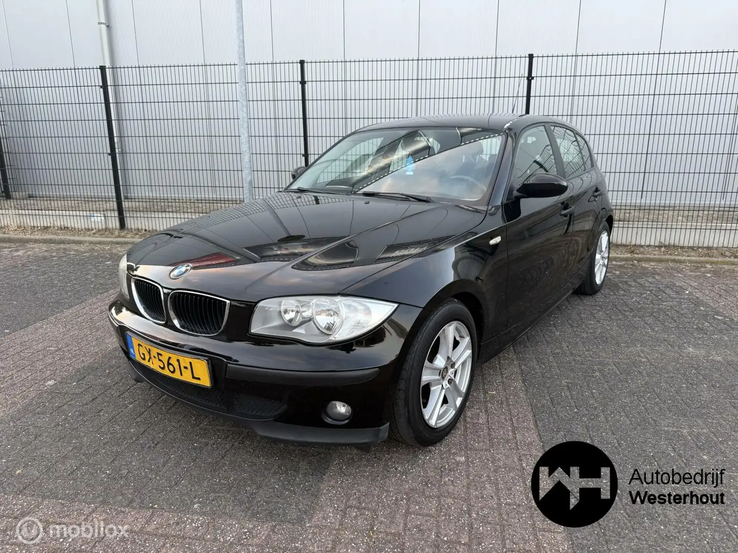 BMW 116 1-serie 116i Airco Nette auto NWE APK bij Afleveri Noir - 2
