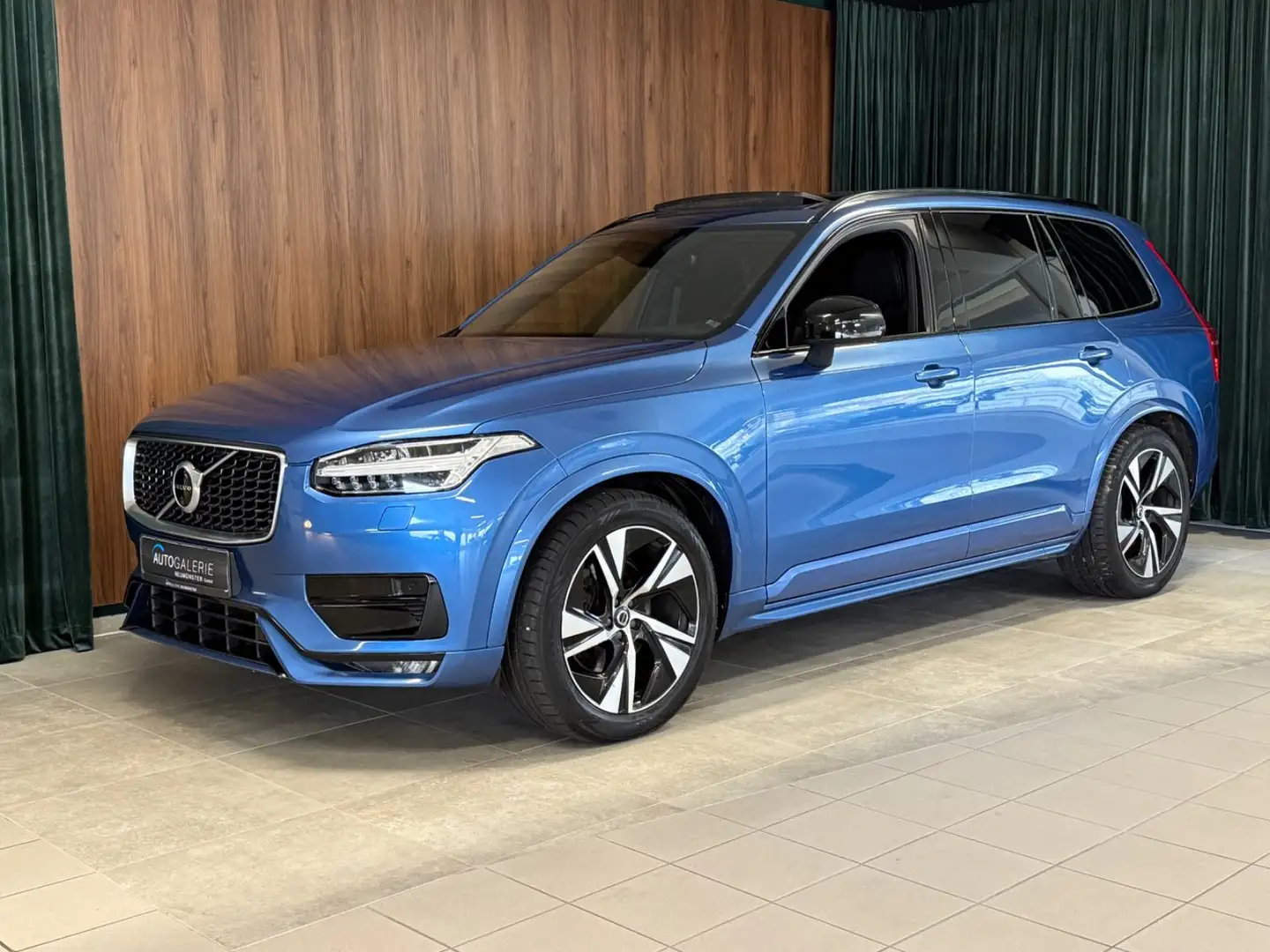 Volvo XC90 R Design AWD°Pano°Memo.°Assist.°Alcantara° Bleu - 1