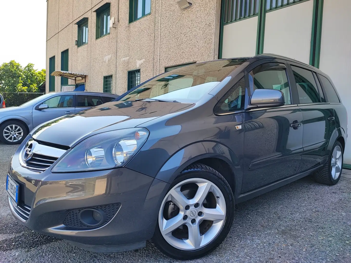 Opel Zafira 1.6 Cosmo BENZINA UNICO PROPRIETARIO 7 POSTI 2012 Grigio - 1