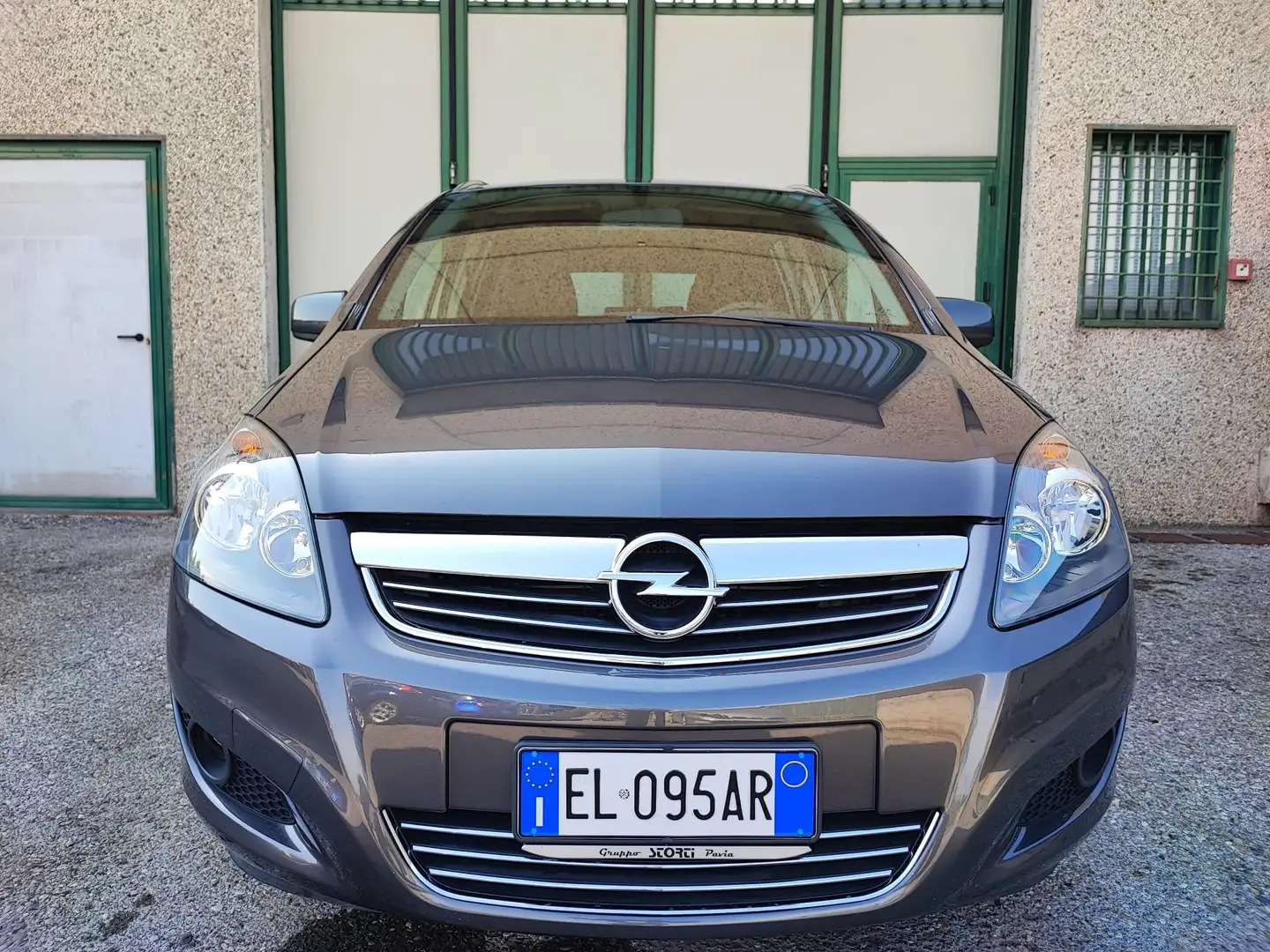 Opel Zafira 1.6 Cosmo BENZINA UNICO PROPRIETARIO 7 POSTI 2012 Grigio - 2