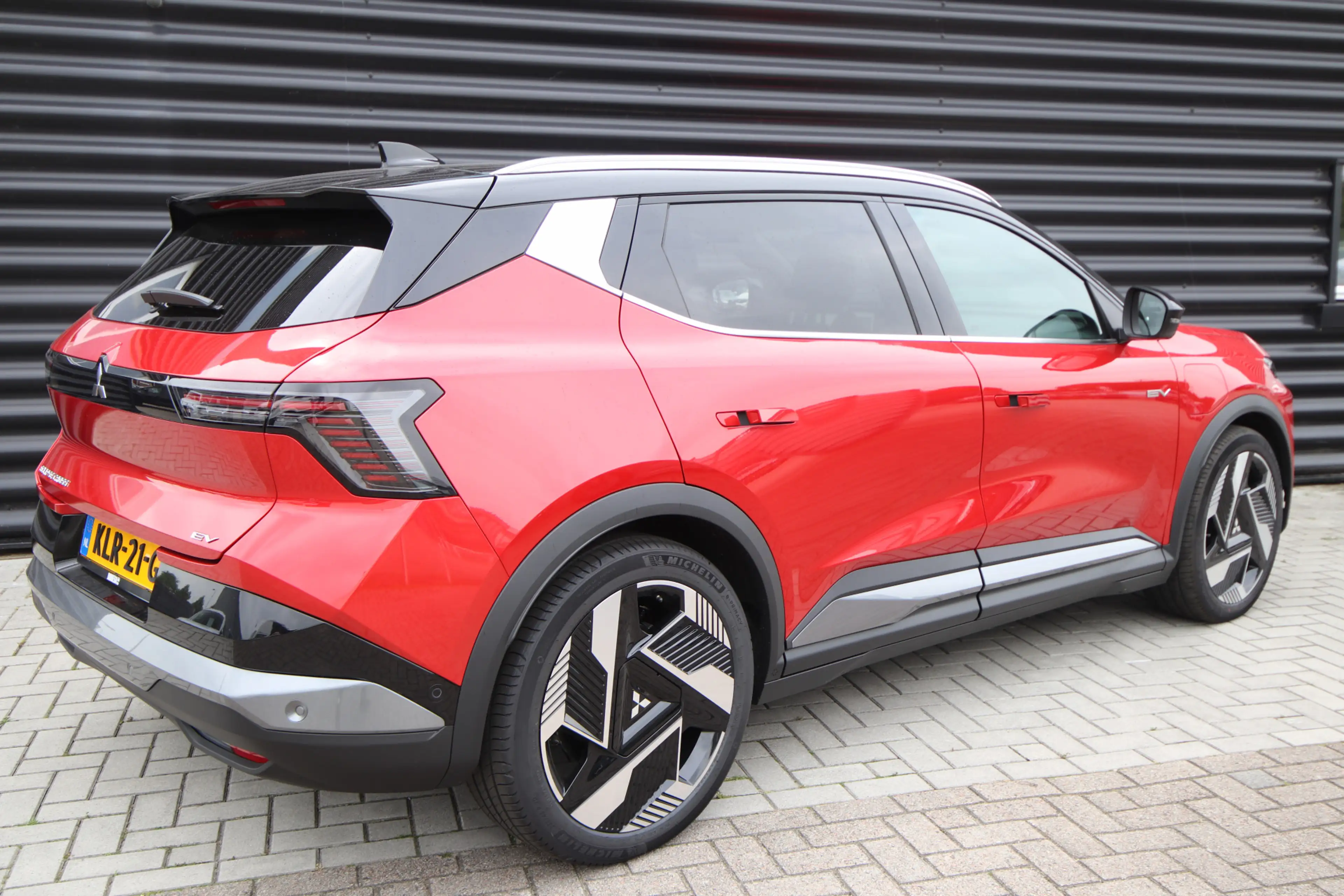 Mitsubishi Eclipse Cross MR Pure 67 kWh Prijs is incl. elektrisch voordeel — photo 2