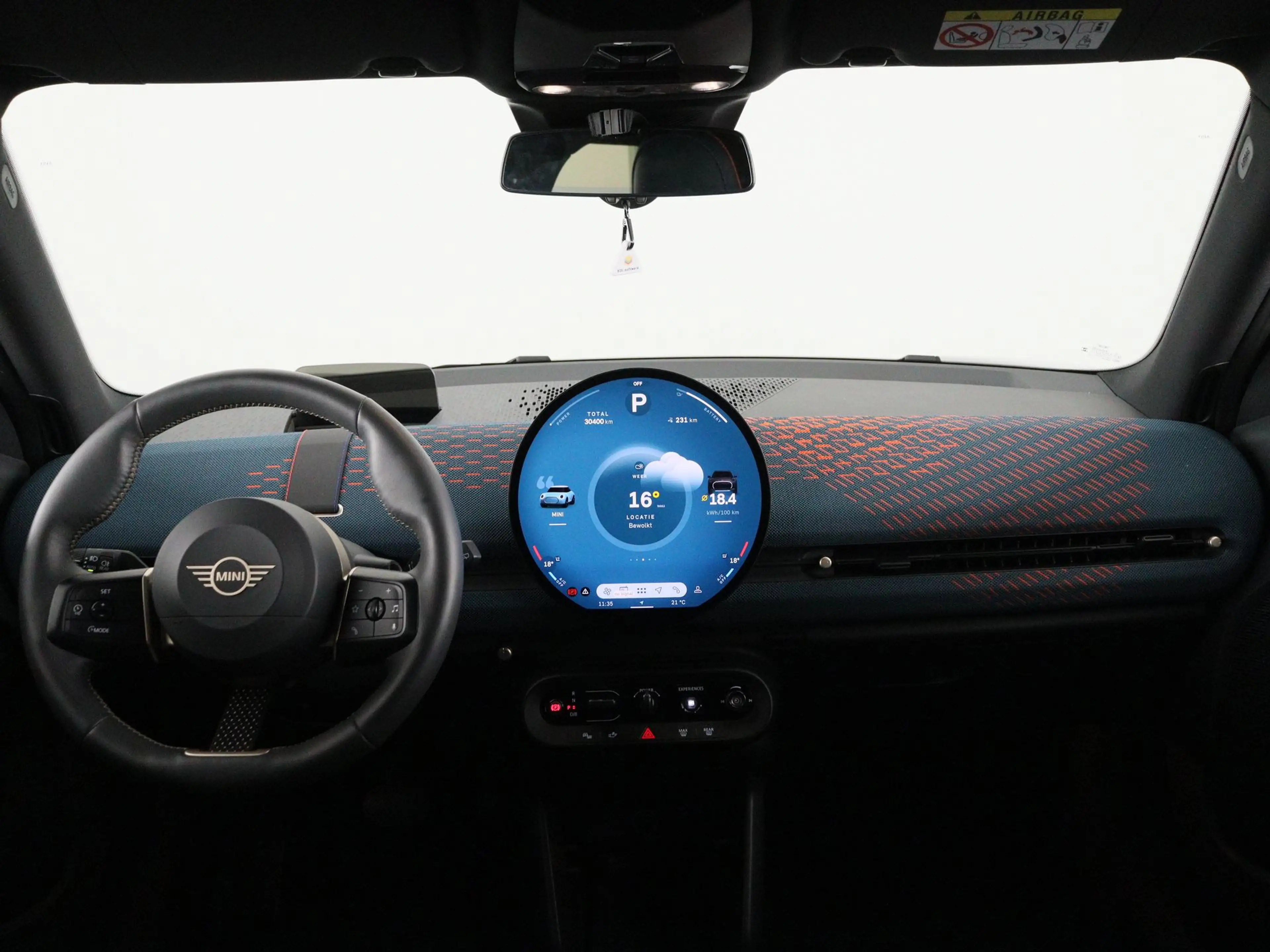 MINI Aceman SE Favoured Pakket M — photo 14