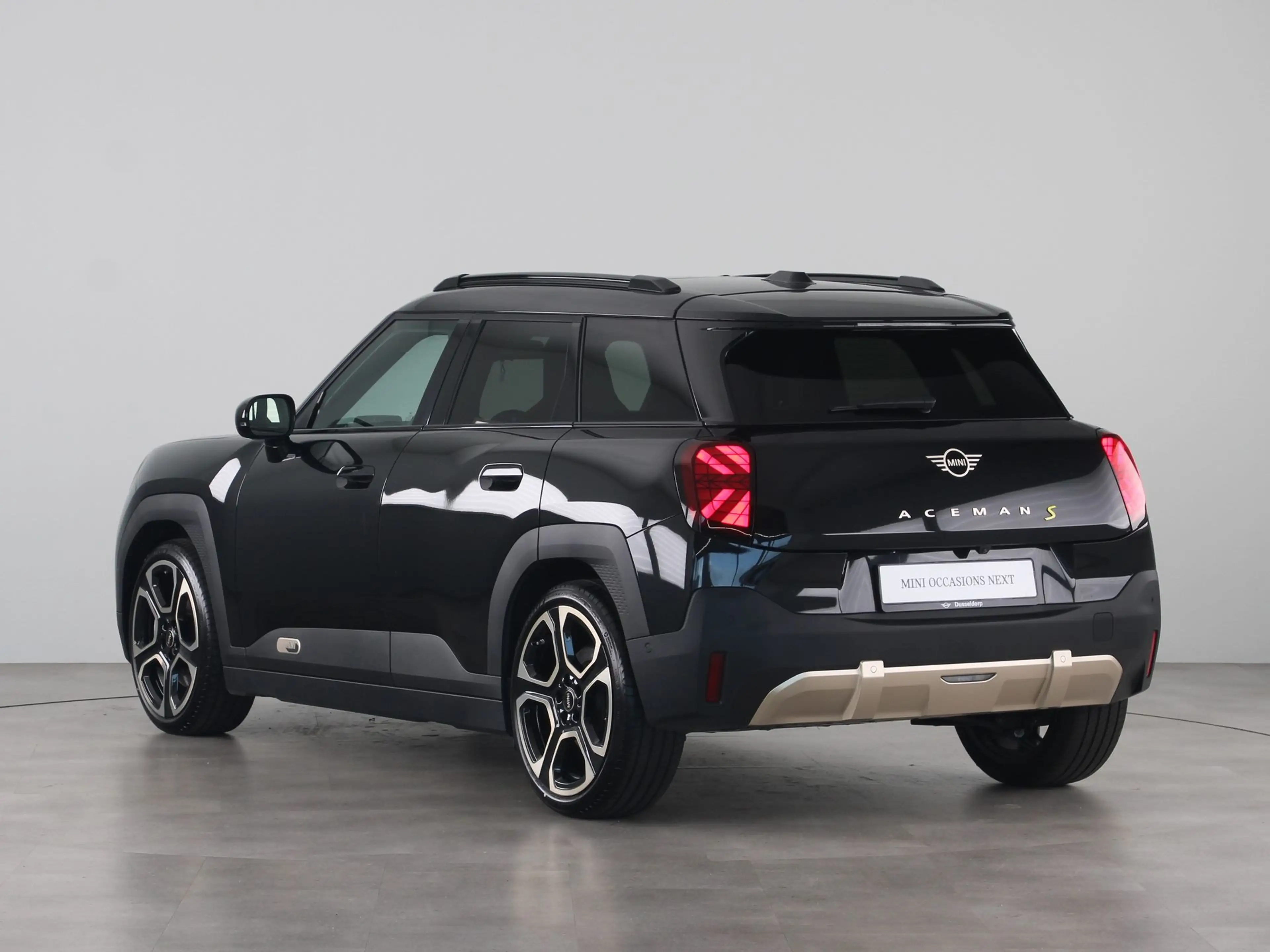 MINI Aceman SE Favoured Pakket M — photo 12