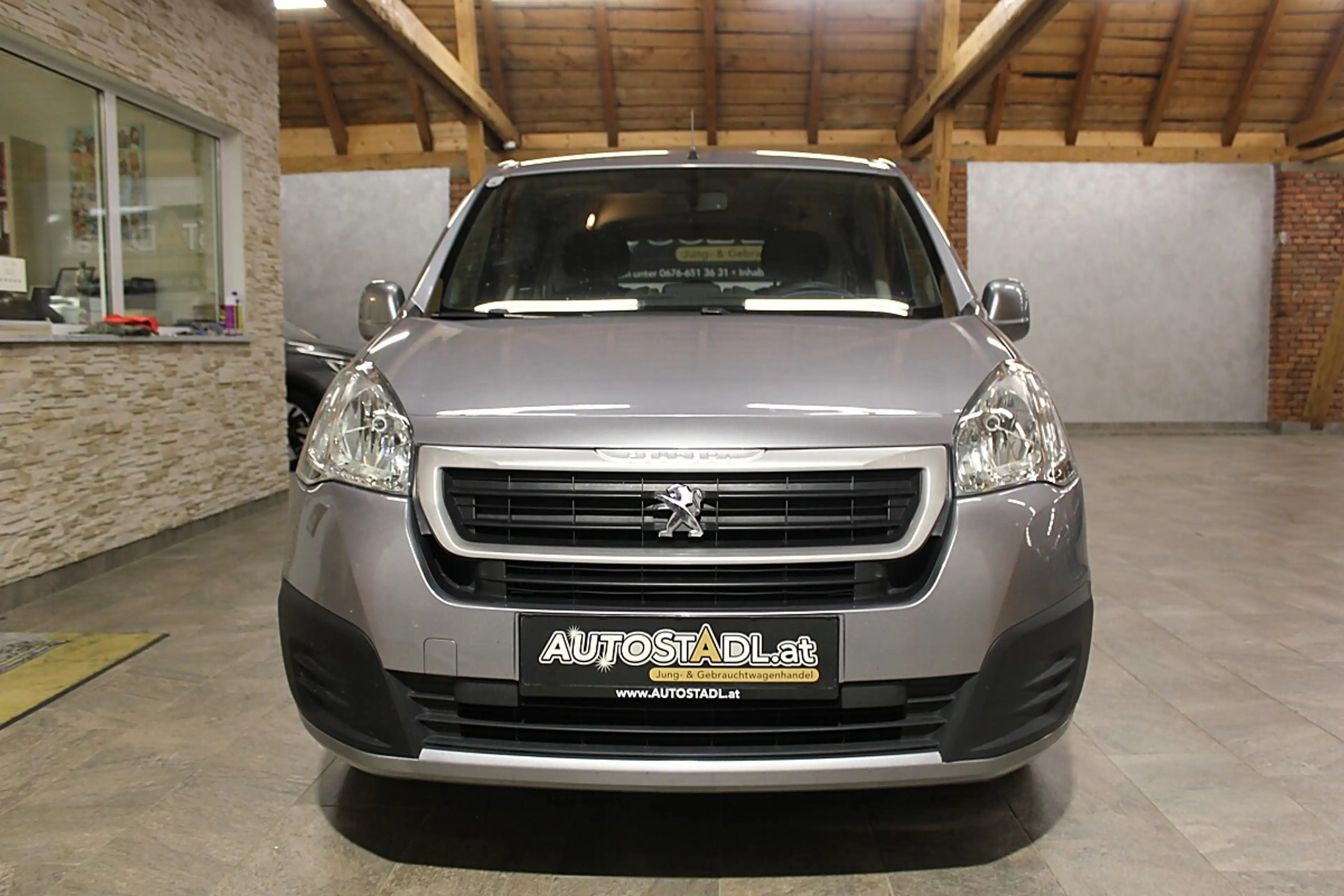Peugeot Partner Tepee 1.6 BlueHDi 100 FAP Active — photo 3