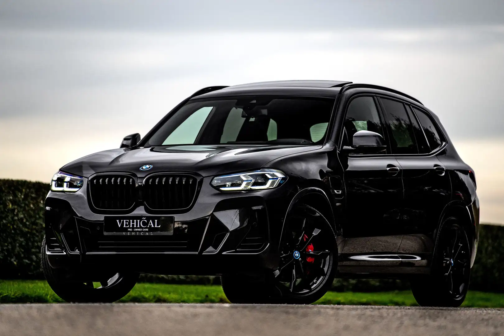 BMW X3 xDrive30e M SPORT |PANO|HEADUP|CAMERA|LASER|TREKHA Grijs - 1