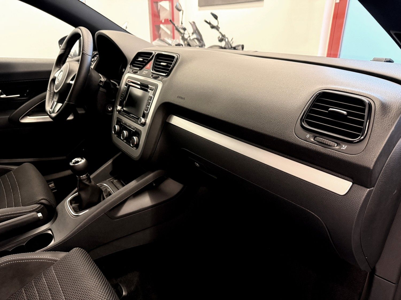 Volkswagen Scirocco 1.4 TSI Sportpaket 37TKM Klima 1A Zust — photo 12