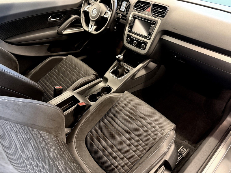 Volkswagen Scirocco 1.4 TSI Sportpaket 37TKM Klima 1A Zust — photo 4