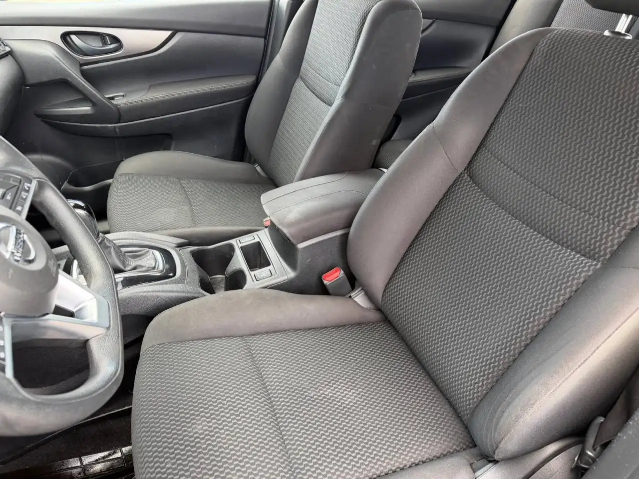 Nissan Qashqai снимка Nissan Qashqai
