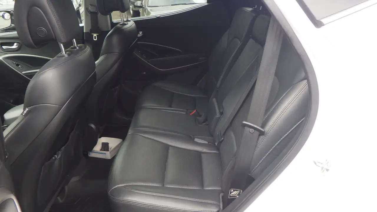 Hyundai SANTA FE снимка Hyundai SANTA FE