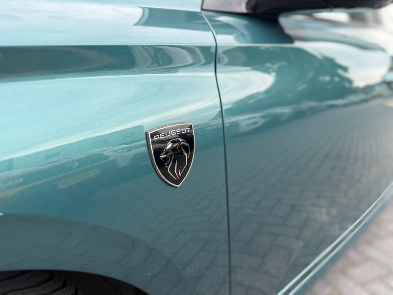 Peugeot 308 SW 1.5 BlueHDi GT Line | Matrix Led | 360 Camera | — photo 9