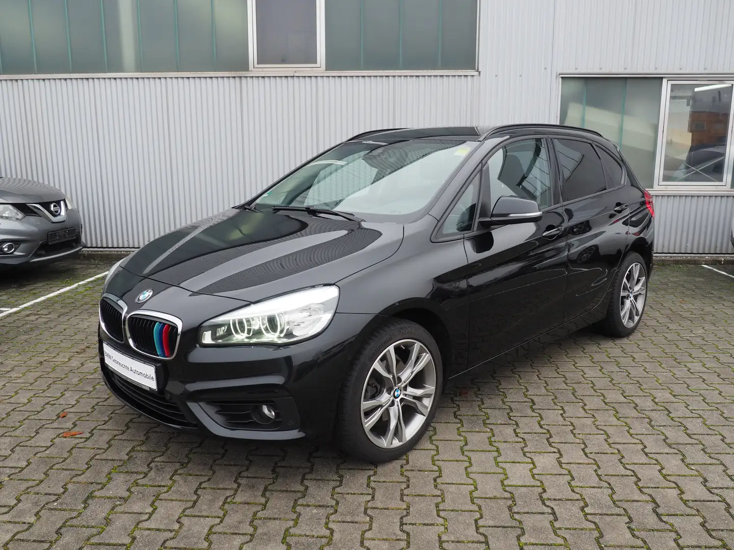 BMW 218 218d Active Tourer/AHK/RFK/Nav/ Noir - 1