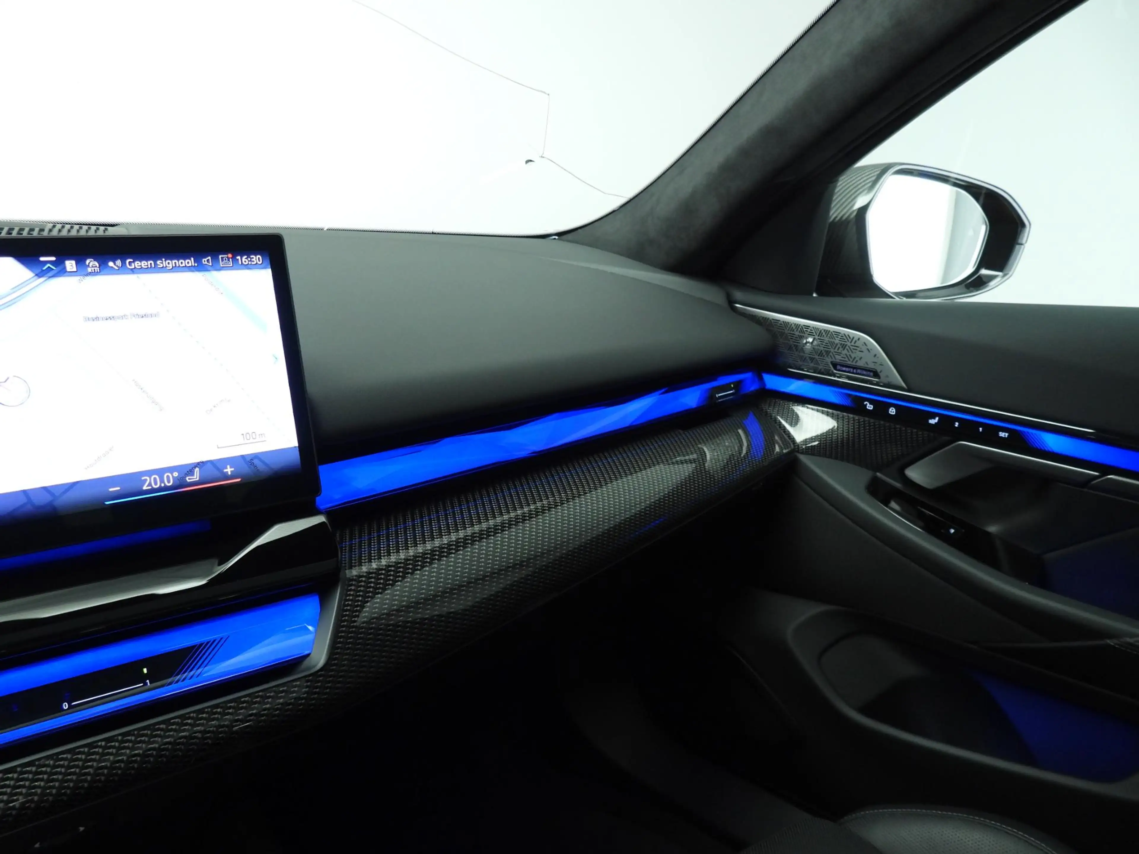 BMW i5 Touring xDrive40 M-Sportpakket Pro / Panoramadak / — photo 15