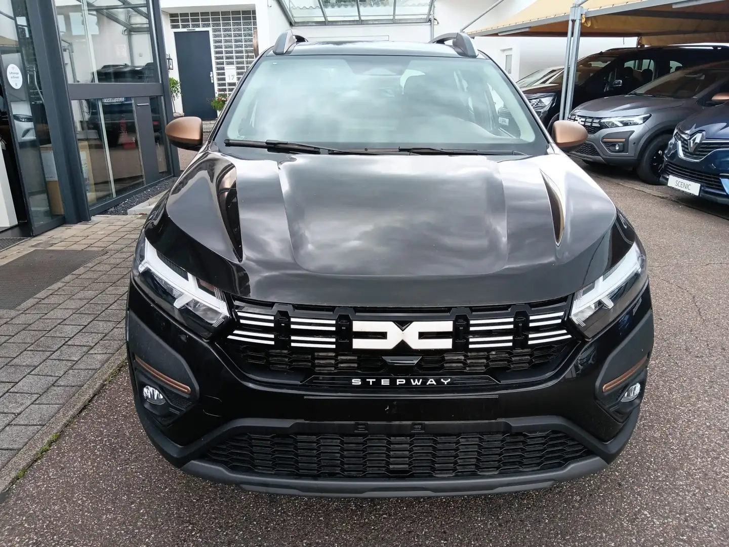 Dacia Sandero Stepway Extreme Schwarz - 1