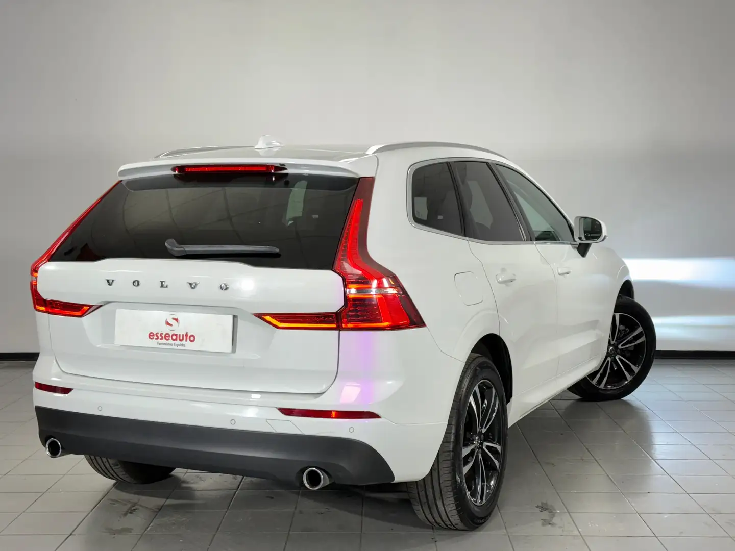 Volvo XC60 2.0 d5 Inscription awd geartronic my18 Alb - 2