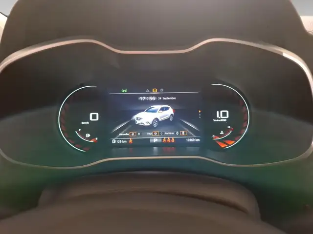 MG ZS view 3
