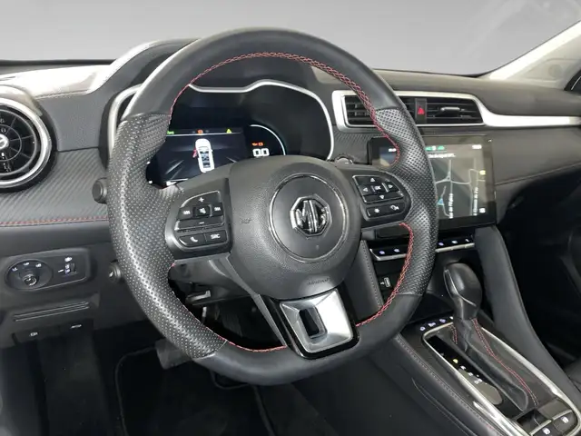 MG ZS view 8