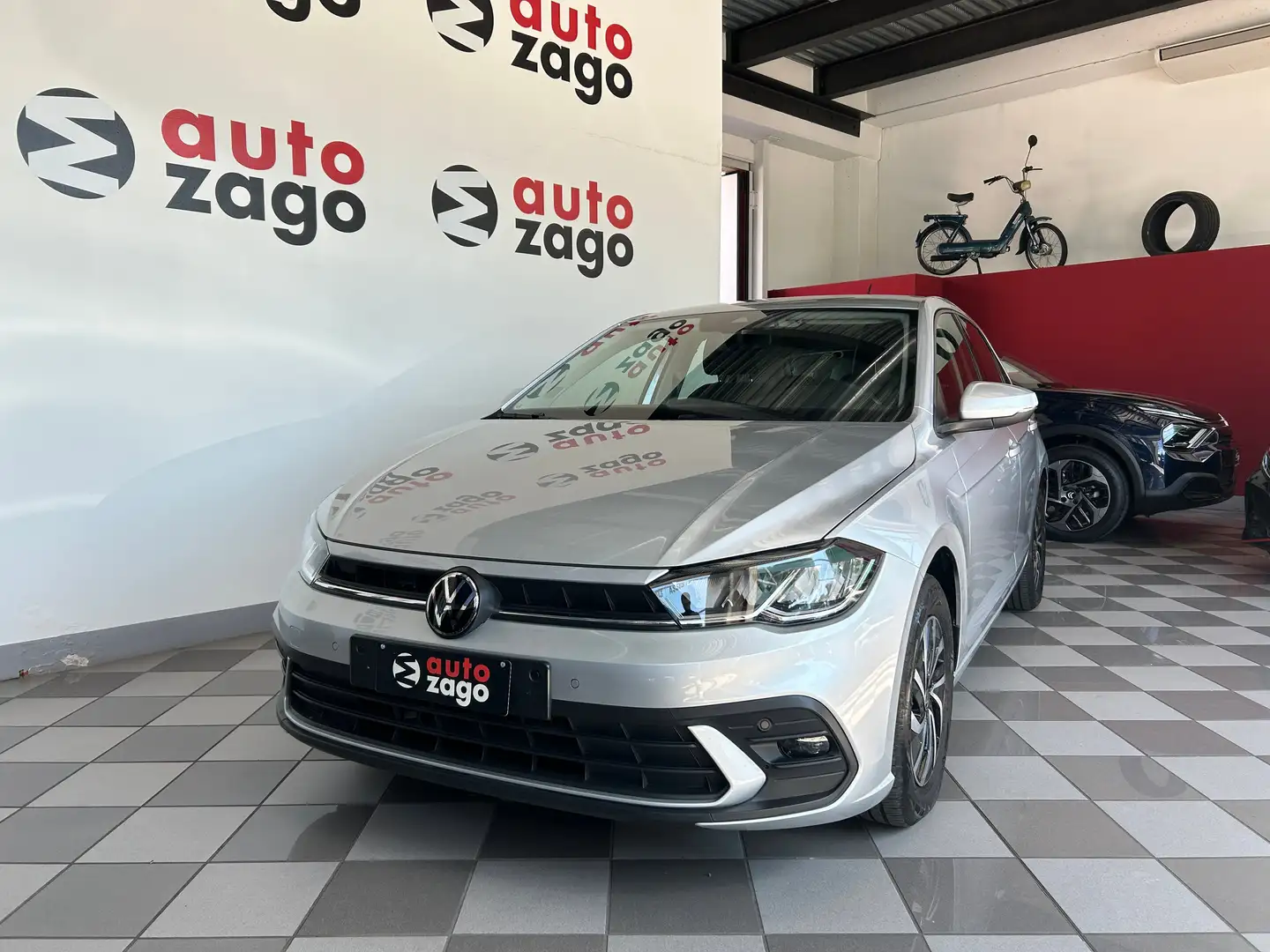 Volkswagen Polo 1.0 tsi Life 95cv Argento - 2