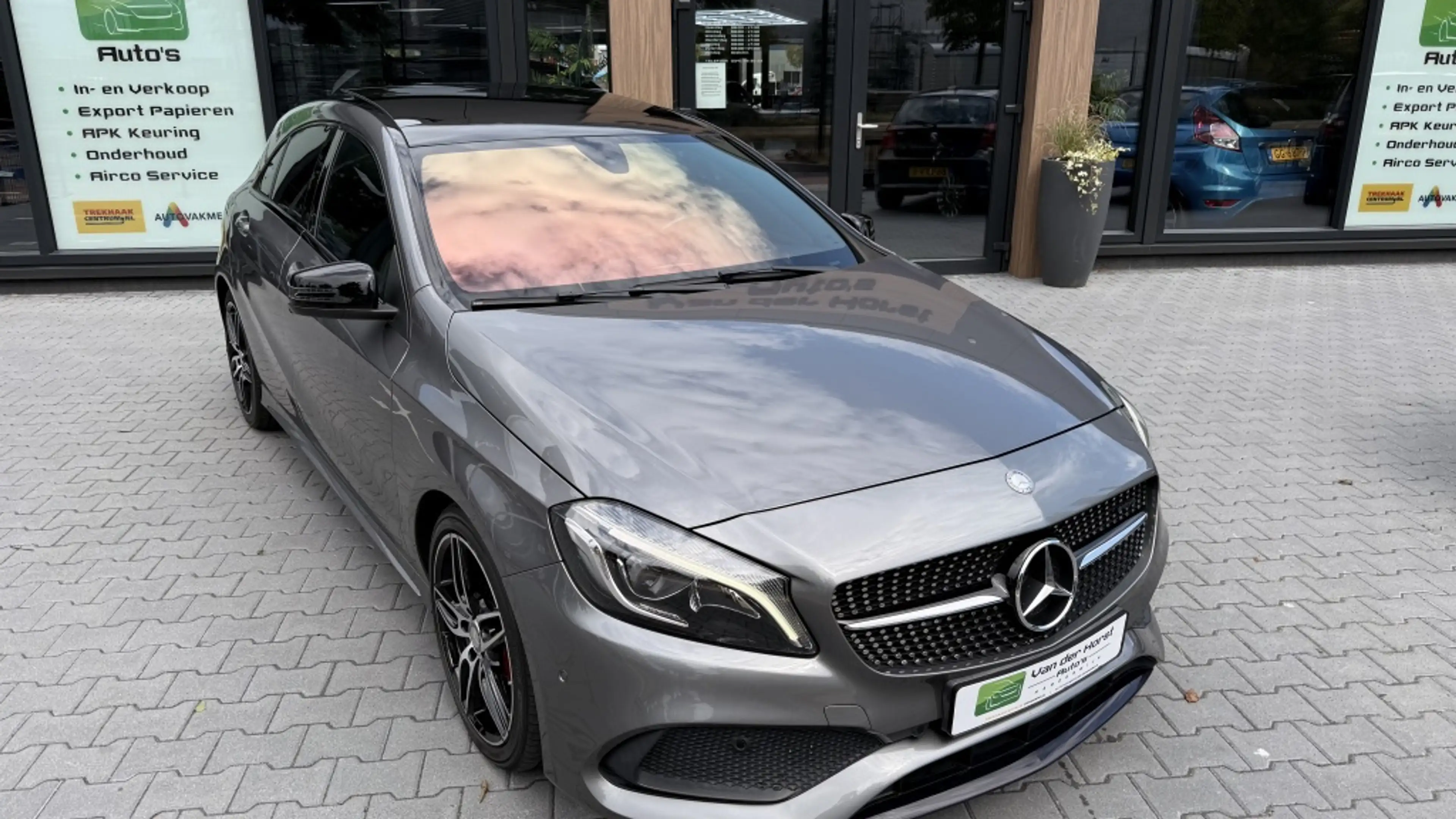 Mercedes-Benz A 180 Automaat Pano dak carplay — photo 2