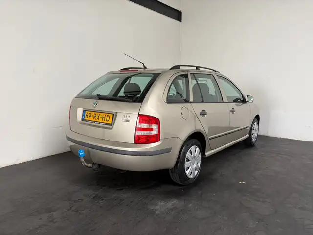 Skoda Fabia view 2