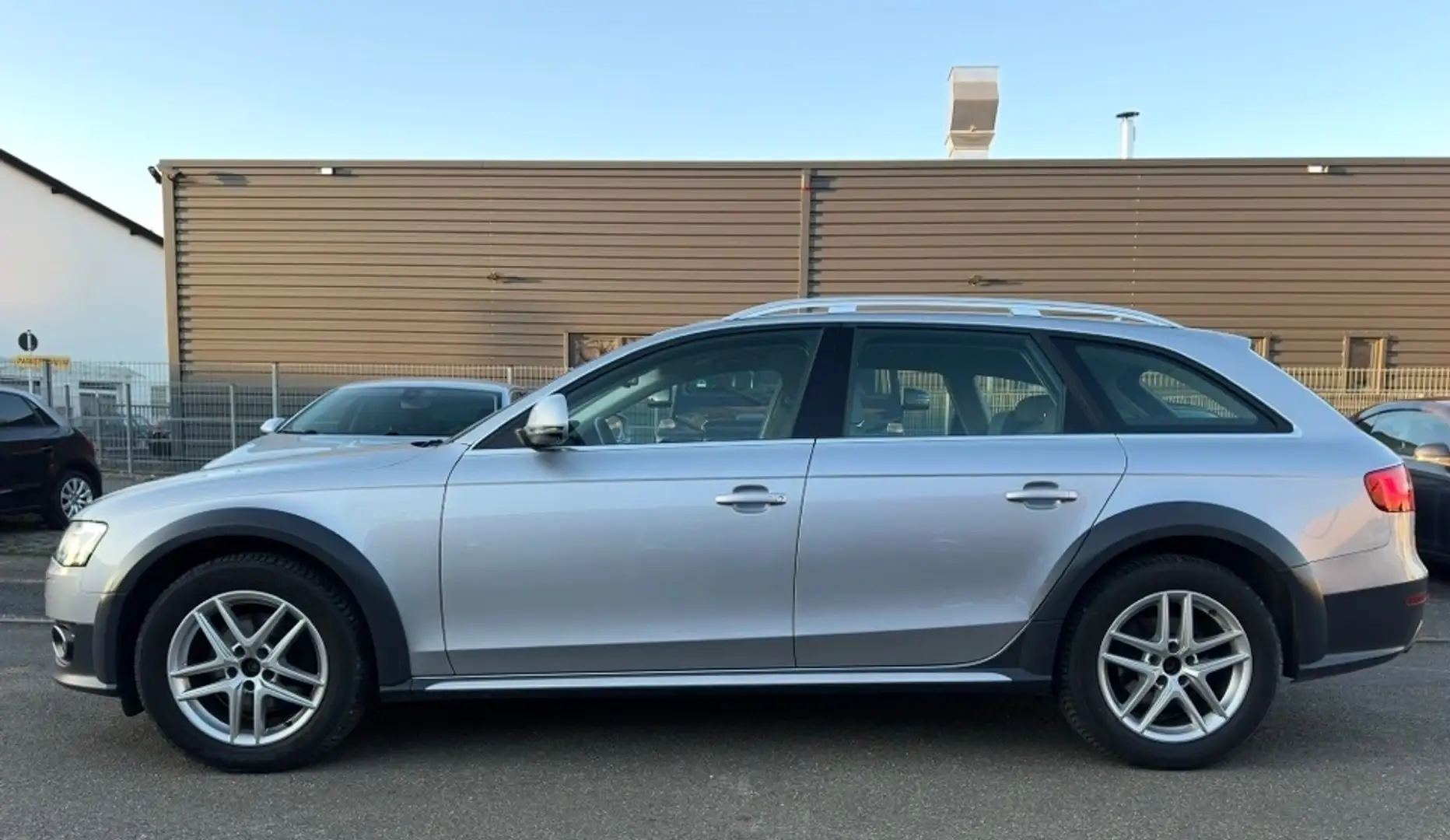 Audi A4 allroad A4 allroad quattro 2.0 TDI (clean diesel) DPF Grau - 2