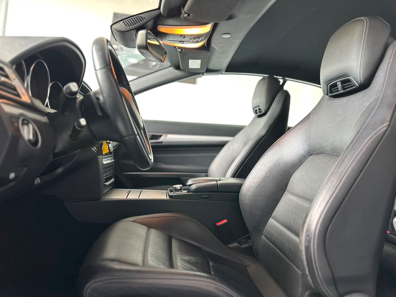 Mercedes-Benz E 200 CGI Cabrio 7G-Tronic AMG-LINE Voll EURO6 — photo 4