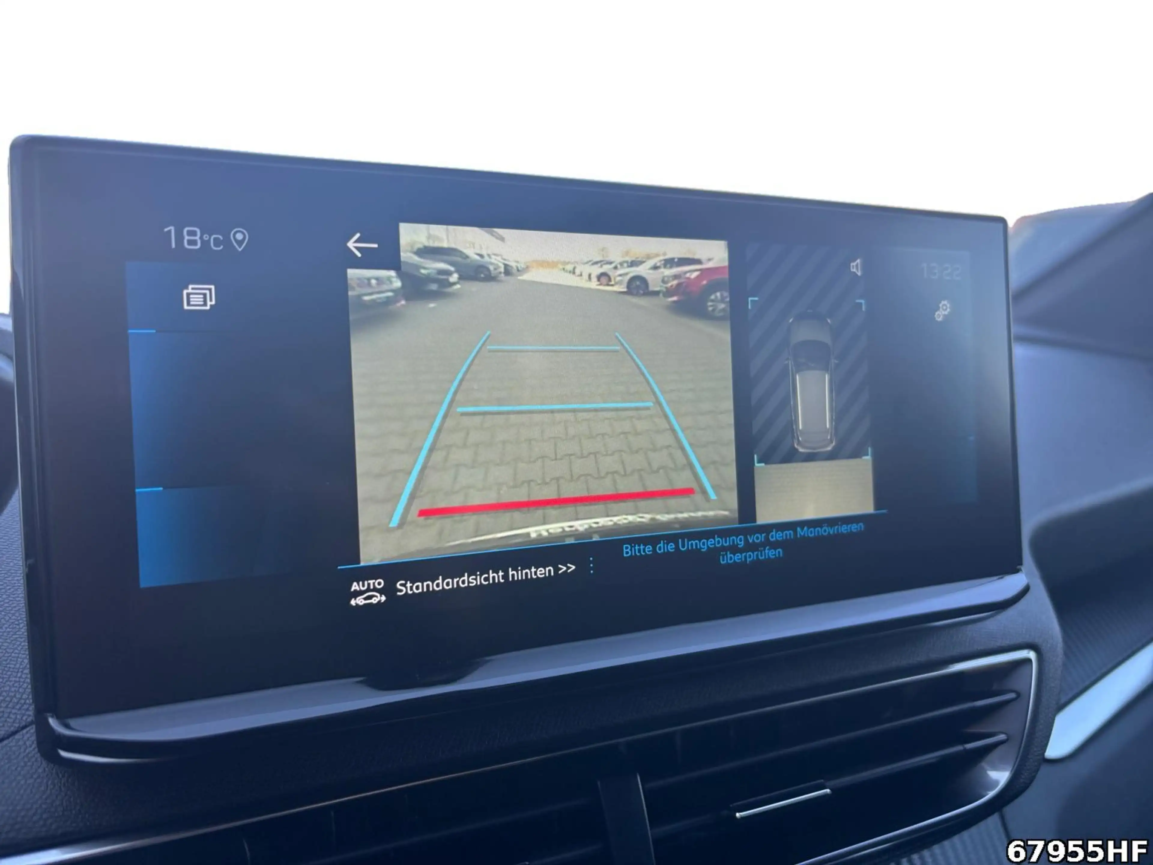 Peugeot 3008 Allure +SHZ+CARPLAY+KEYLESS+180KMERA — photo 13