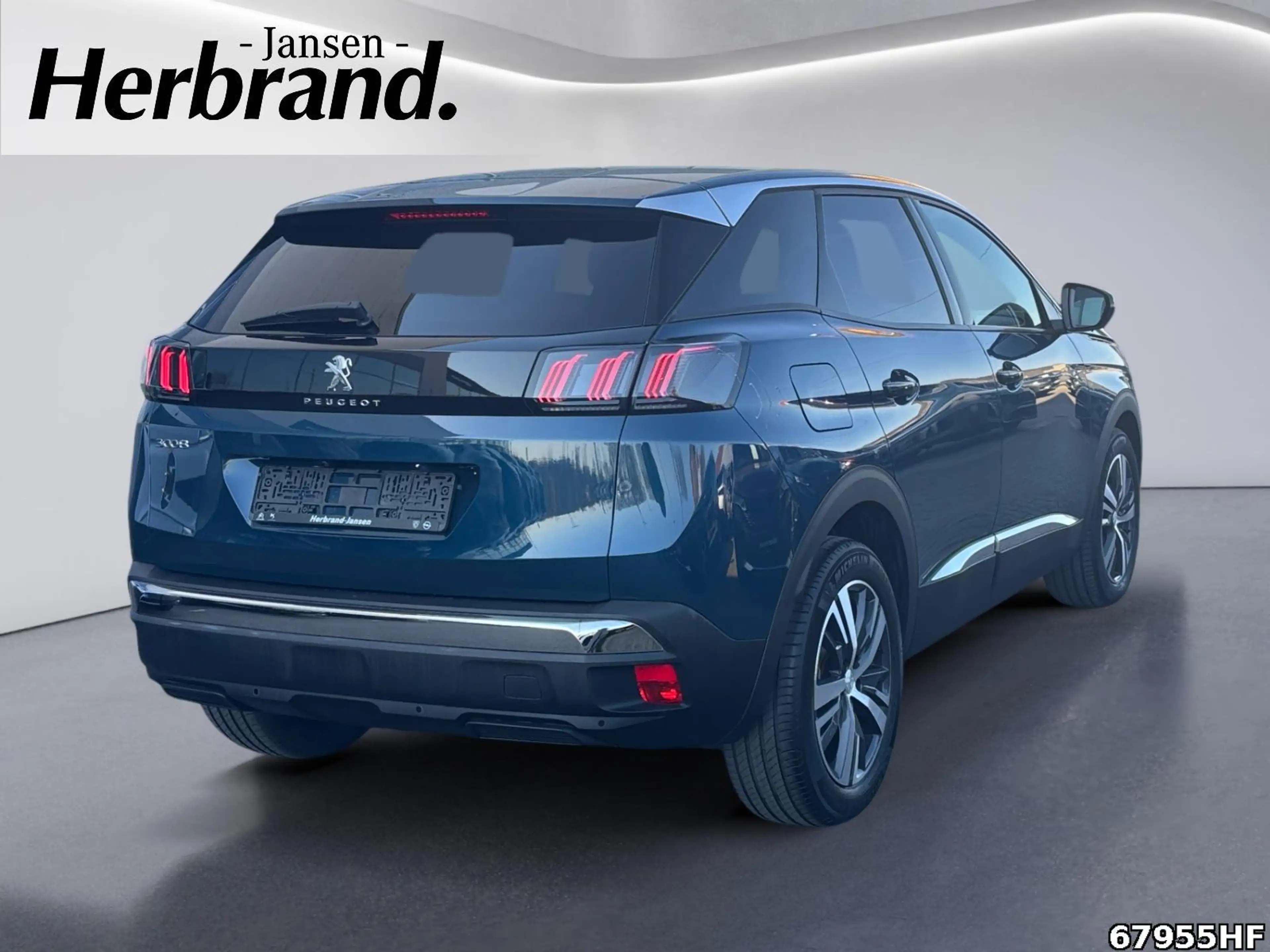 Peugeot 3008 Allure +SHZ+CARPLAY+KEYLESS+180KMERA — photo 3