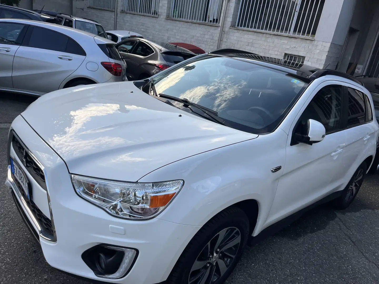 Mitsubishi ASX 4x4 1.8 Intense Panoramic c/xeno 4wd - 1