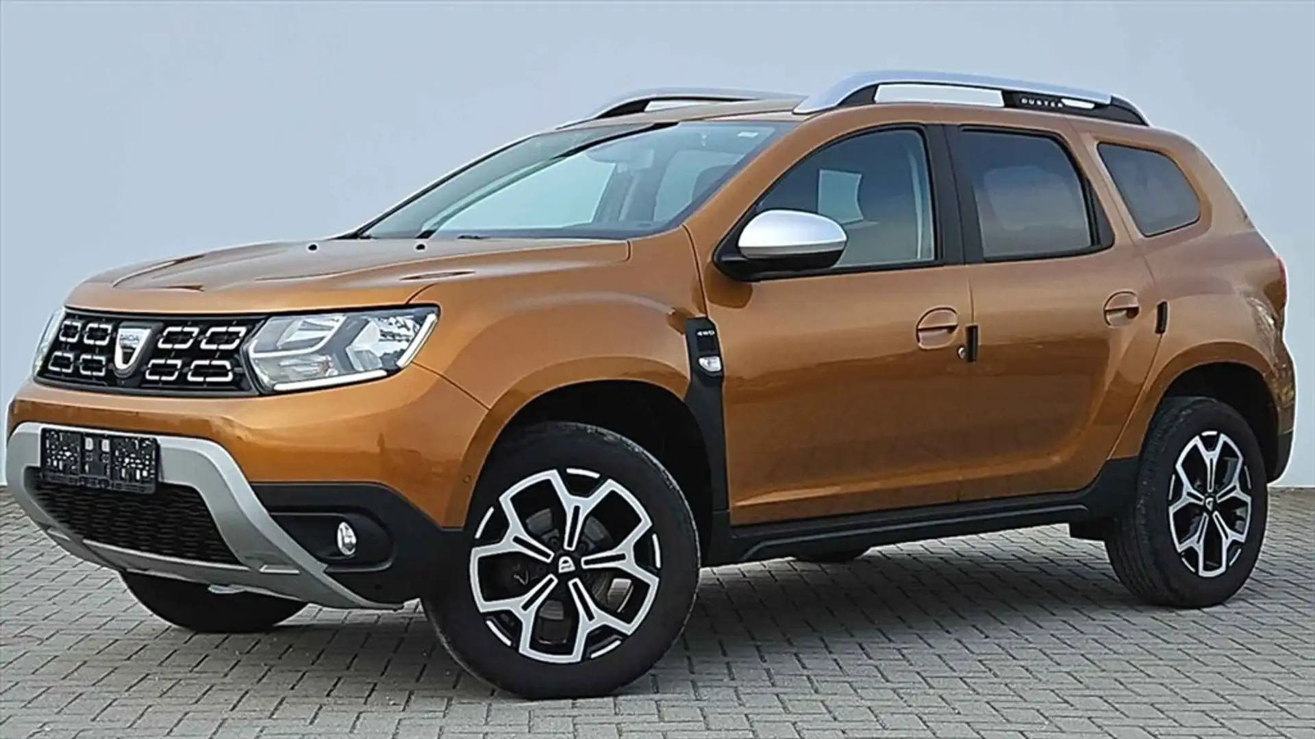 Dacia Duster II 1,2 TCe 4WD Navi Rückfahrk 360 Sitzheizung Orange - 1
