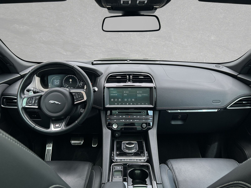 Jaguar F-Pace R-Sport 35t AWD (340PS) / Head-up-Display — photo 4