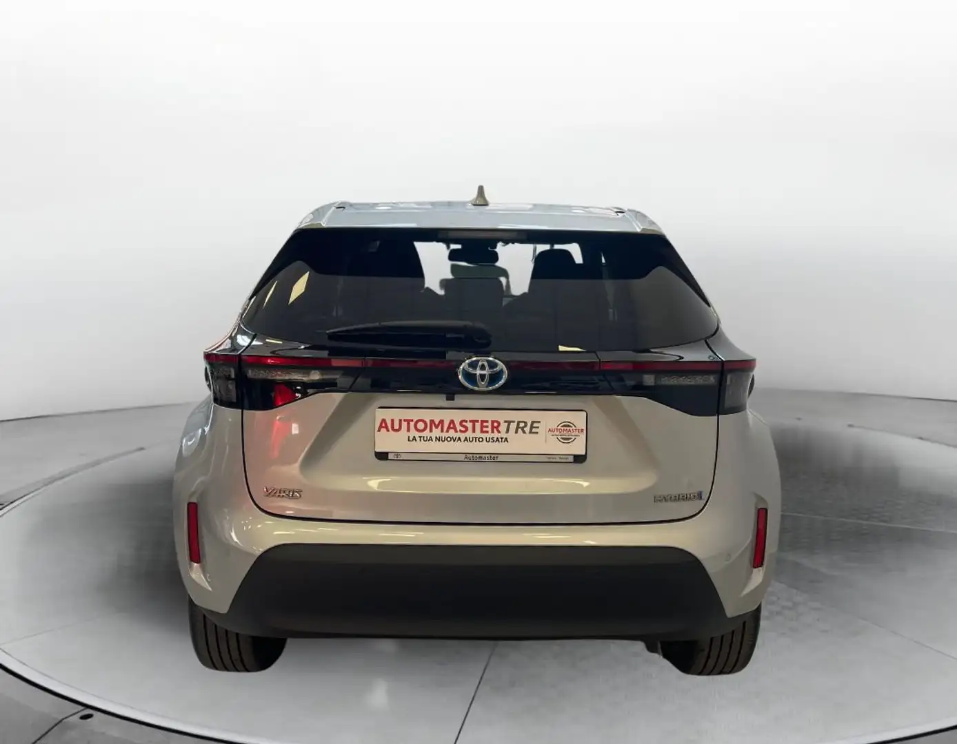 Toyota Yaris Cross Yaris Cross 1.5 Hybrid 5p. E-CVT Lounge - NEOPATE Gris - 2