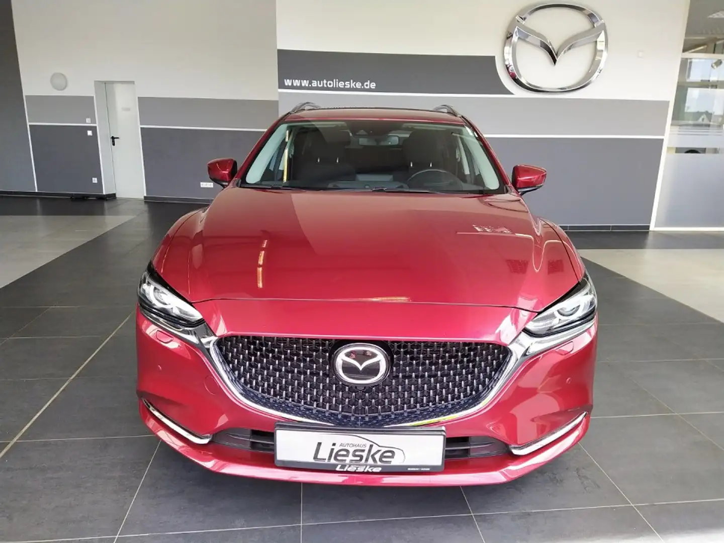 Mazda 6 2023 5WGN 2.5L SKYACTIV G 194ps 6AT FWD EXCLUSIVE Rood - 1
