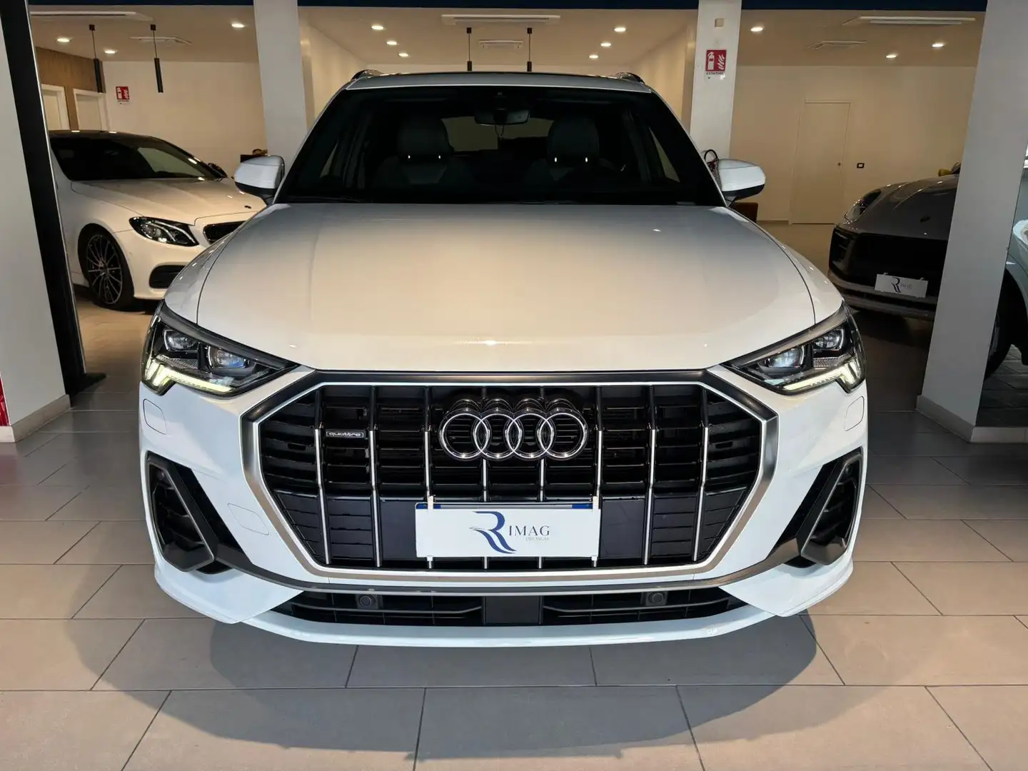 Audi Q3 Q32018 45 2.0 tfsi S line edition quattro s-tronic Blanc - 2