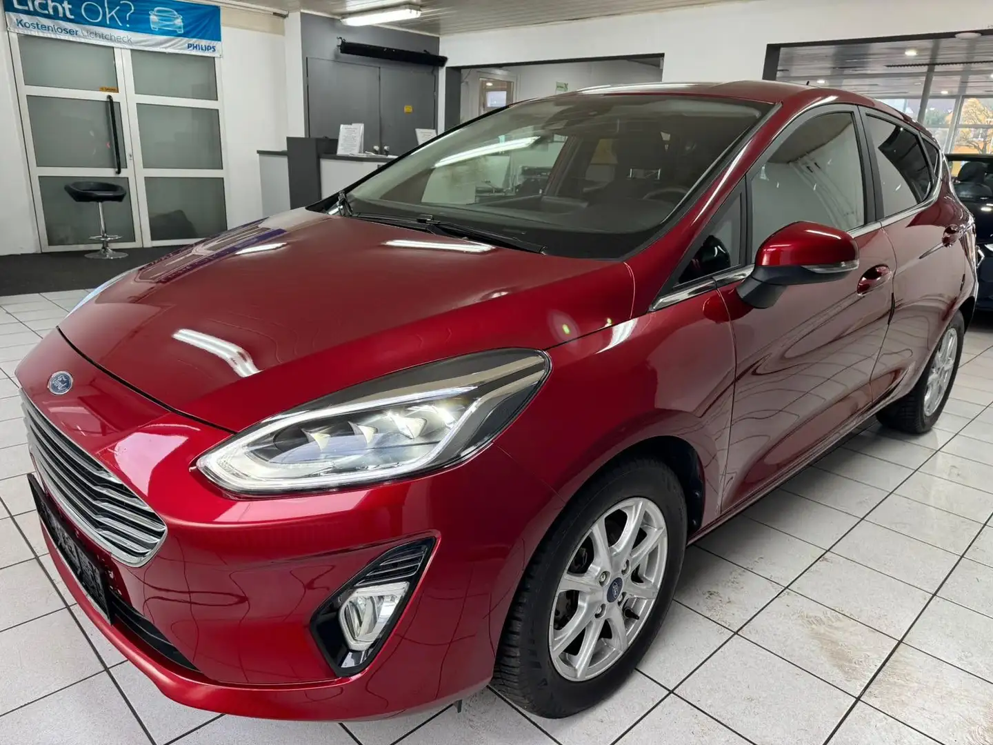 Ford Fiesta Titanium*Hybrid*LED*Sitzheiz*PDC*W-LAN* Rot - 2
