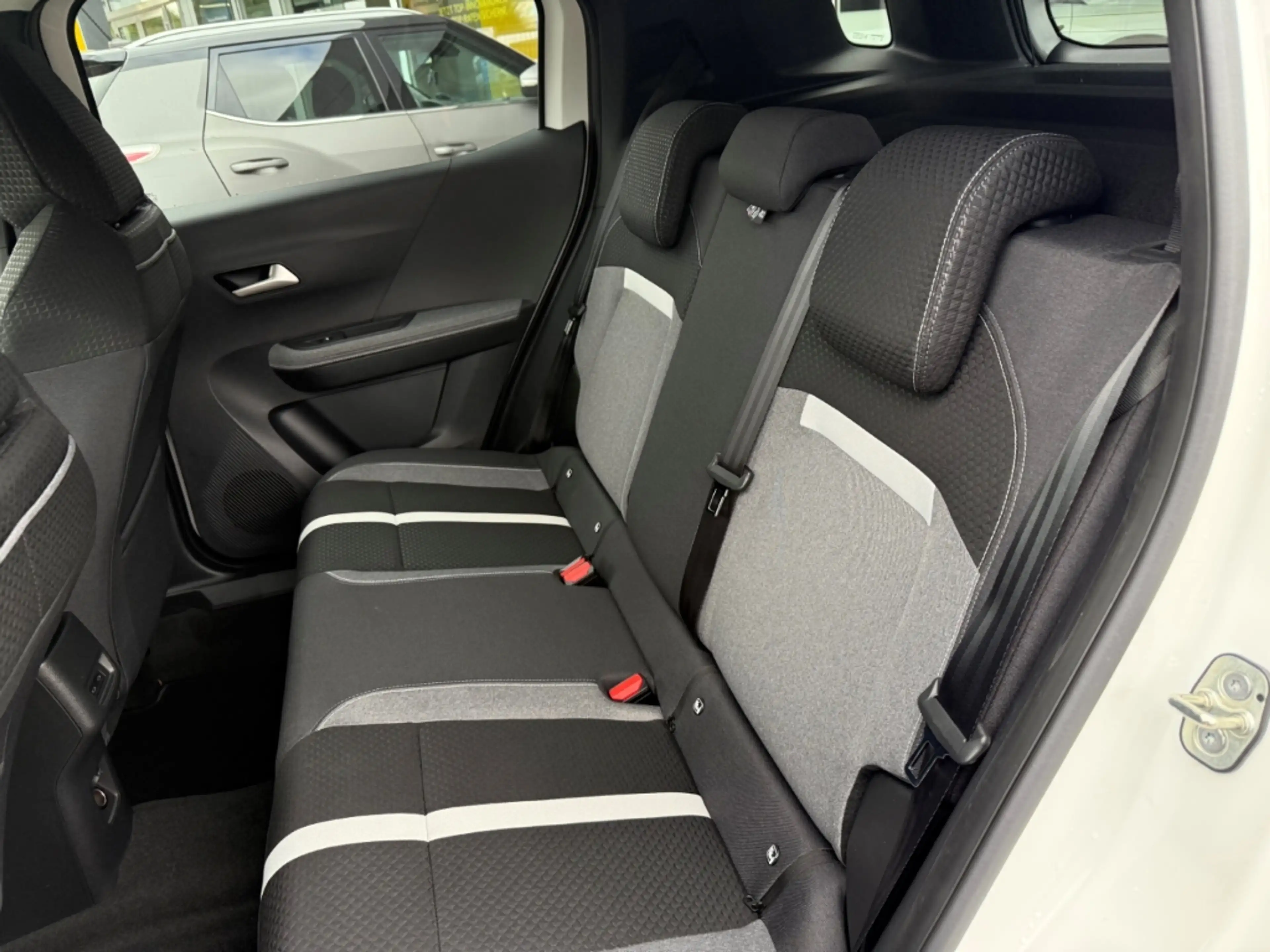 Opel Frontera GS 1.2 SHZ+LHZ+Kamera+Allwetter — photo 14