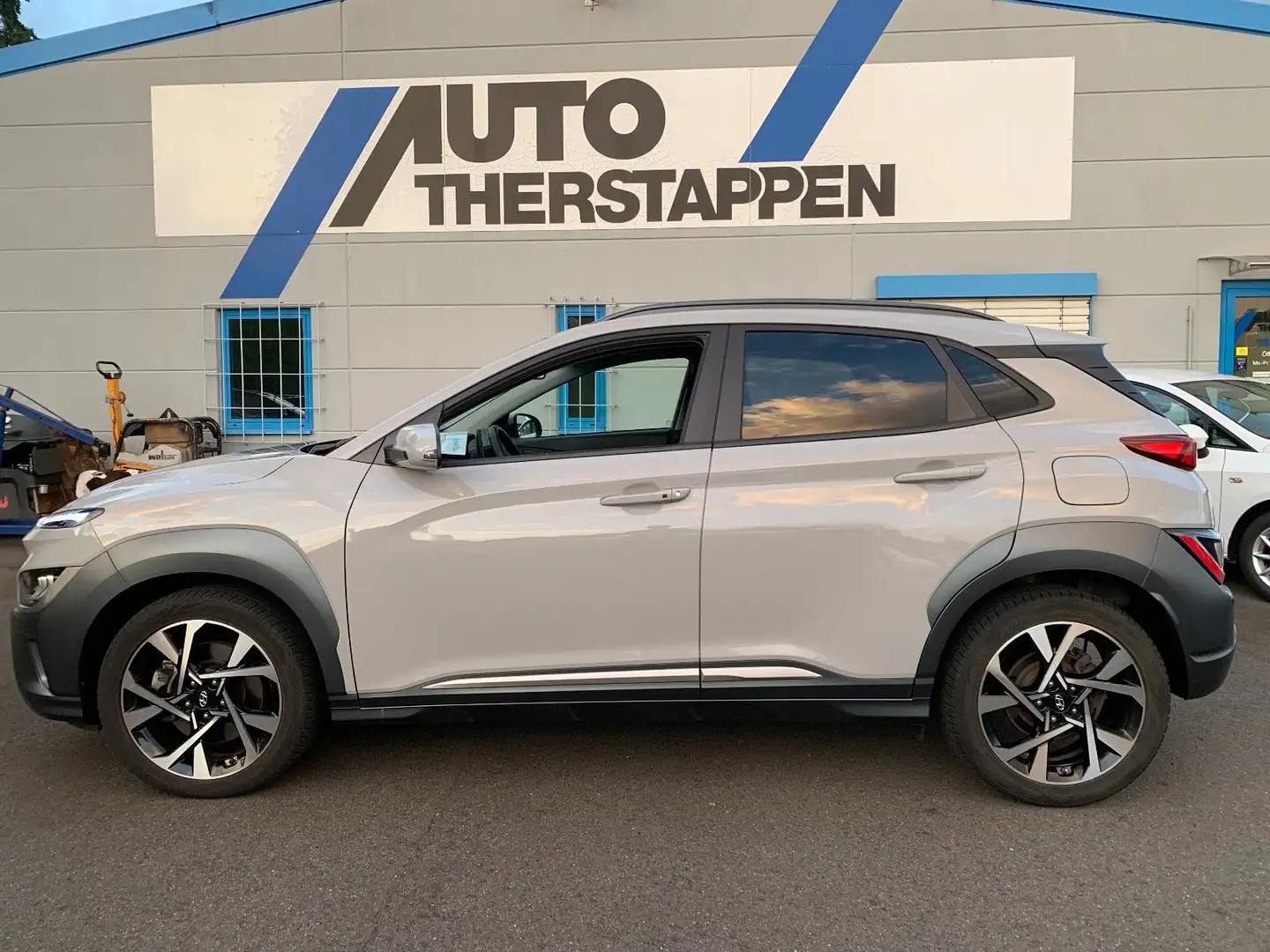 Hyundai KONA Prime Navi/LED/PDC/Sitzh./18° Allwetter Grau - 2