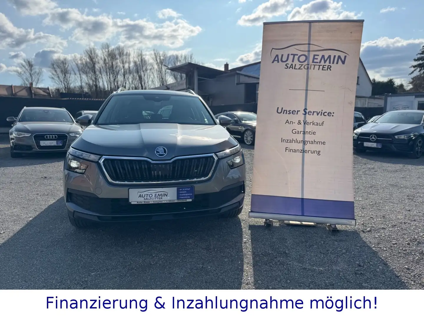 Skoda Kamiq 1.0 TSI Tour *1.HAND,LED,AHK!* Grigio - 2