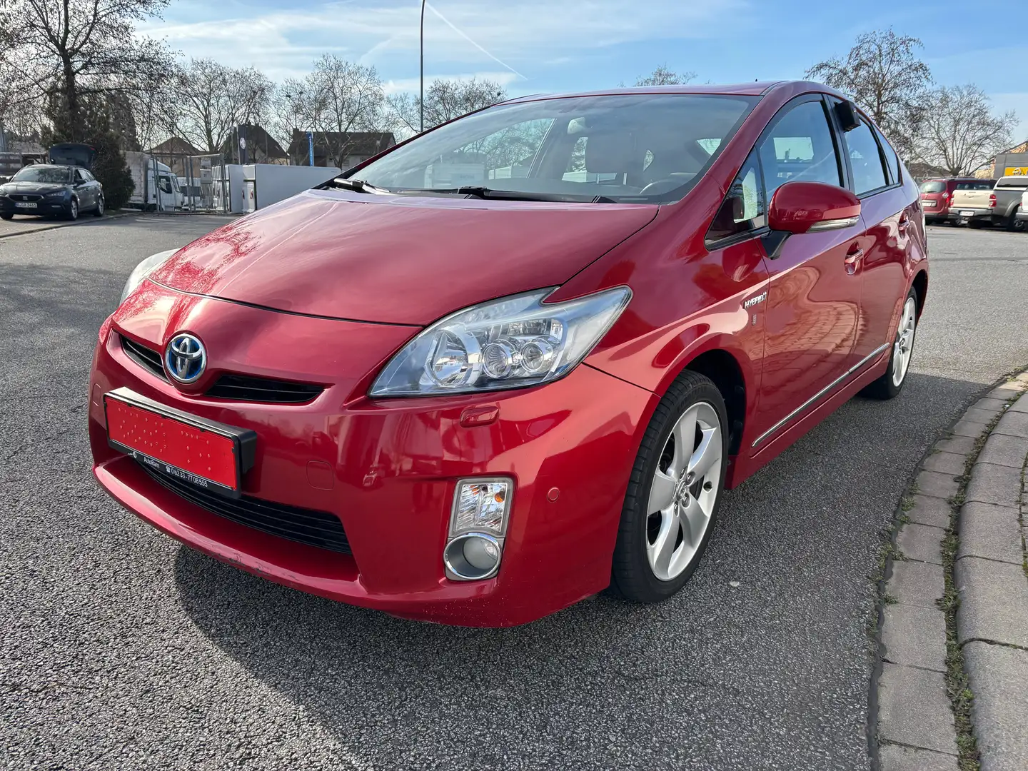 Toyota Prius Executive ---Kfz hat leichten Hagelschaden. Červená - 1