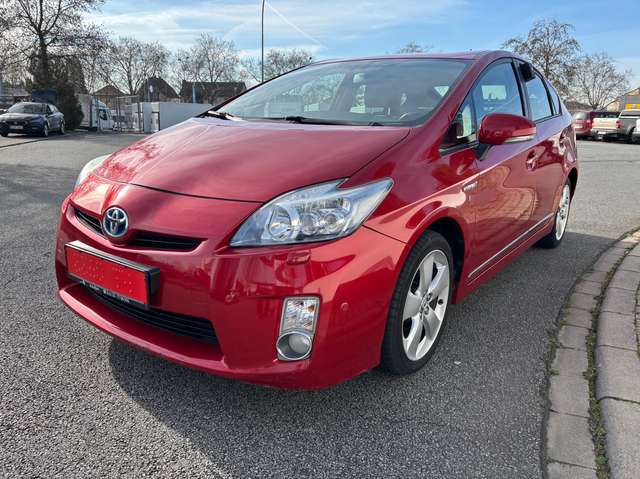 Imagine Toyota Prius Executive ---Kfz hat leichten Hagelschaden.