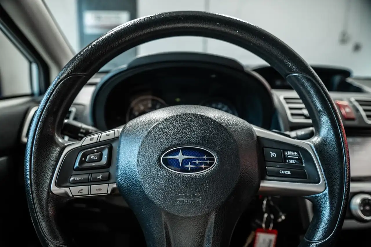 Subaru Impreza снимка Subaru Impreza