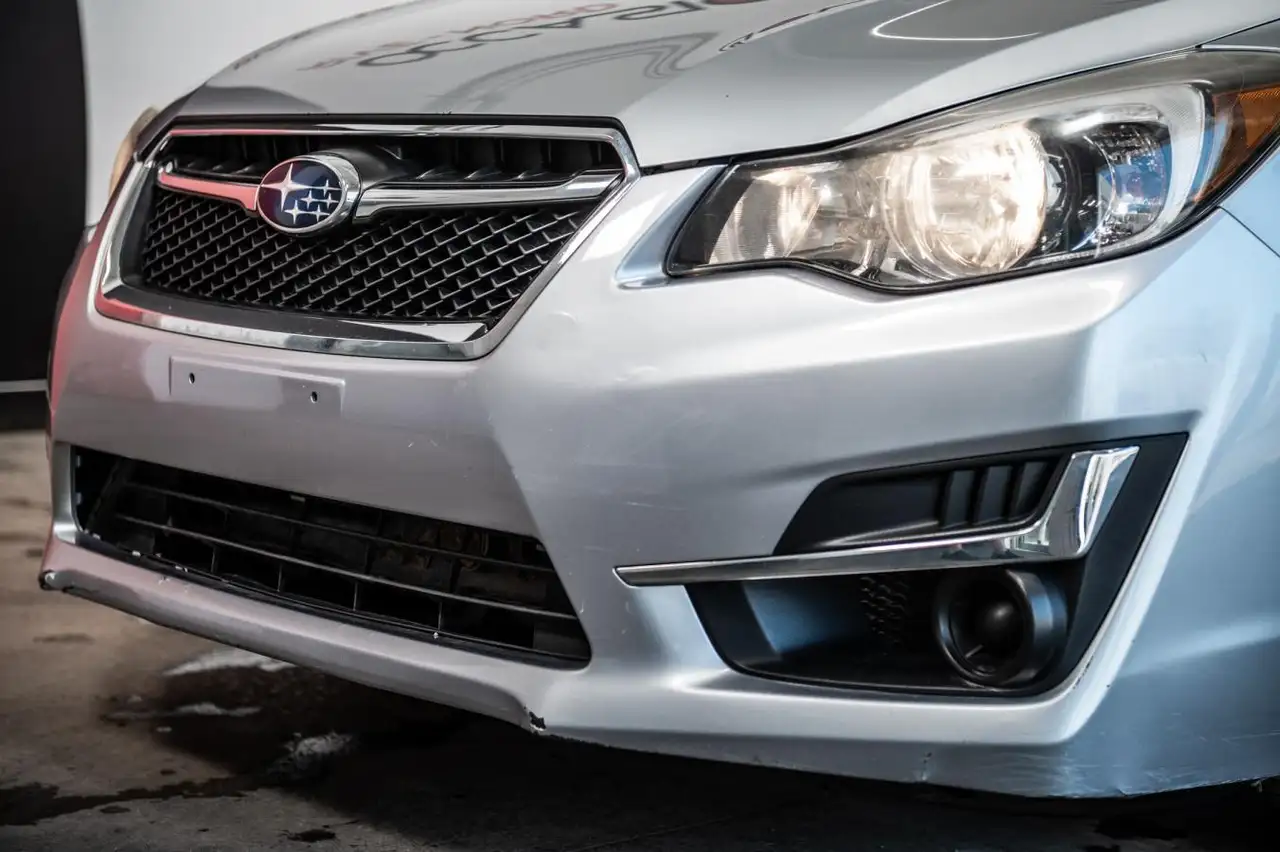 Subaru Impreza снимка Subaru Impreza